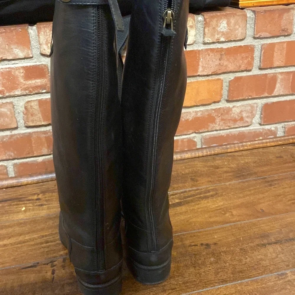 Sam eldeman Black Boots size 7.5